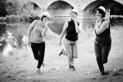 Entre sœurs famille Emilie Champeyroux Photographies Auvergne Riom Aigueperse