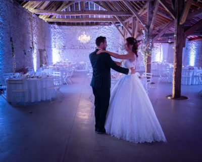 Mariage photos de couple des mariés danse Emilie Champeyroux Photographies Auvergne Riom Aigueperse