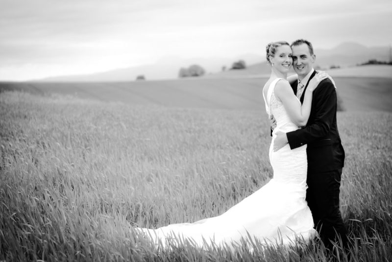 Mariage photos de couple des mariés Emilie Champeyroux Photographies Auvergne Riom Aigueperse