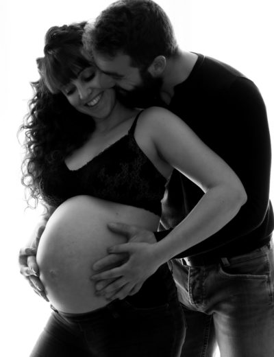Couple avec femme enceinte Emilie Champeyroux Photographies Auvergne Riom Aigueperse
