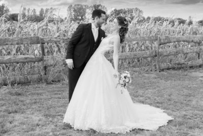 Mariage photos de couple des mariés Emilie Champeyroux Photographies Auvergne Riom Aigueperse