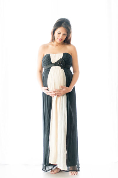 Femme enceinte avec robe Emilie Champeyroux Photographies Auvergne Riom Aigueperse