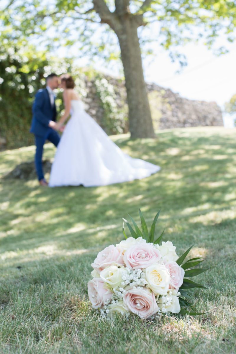 Mariage photos de couple des mariés Emilie Champeyroux Photographies Auvergne Riom Aigueperse