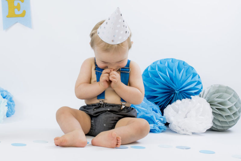 Smash The Cake 1an garçon Emilie Champeyroux Photographies Auvergne Riom Aigueperse